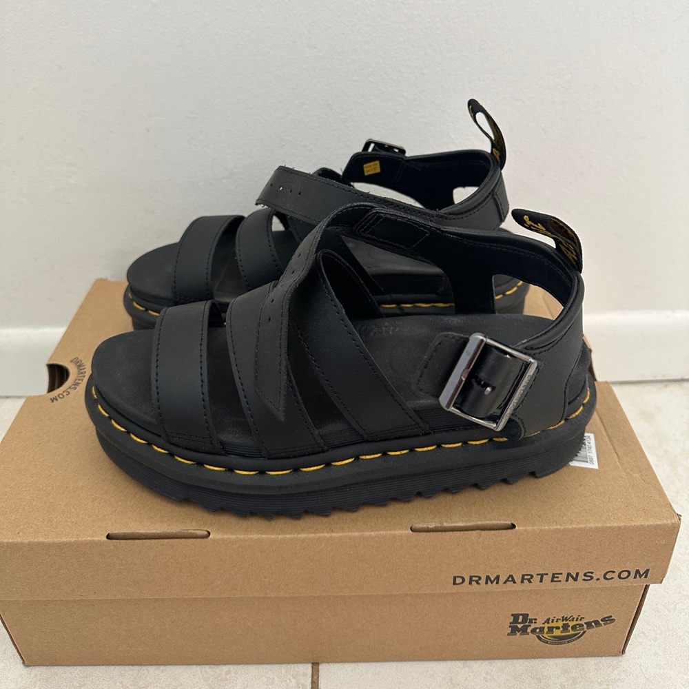 Dr. Martens Blair Sandal